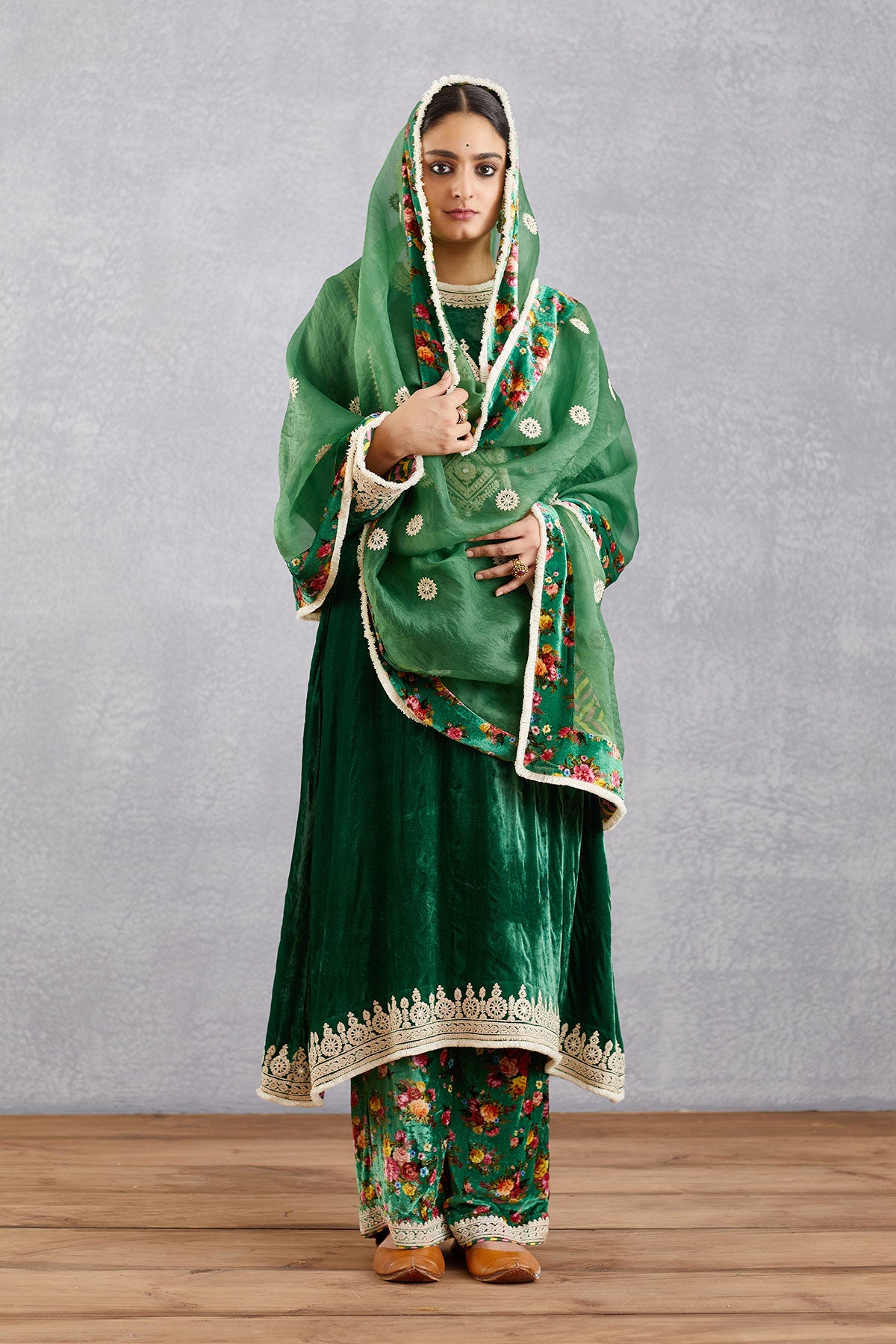 Panna Gulnaz Kurta Set