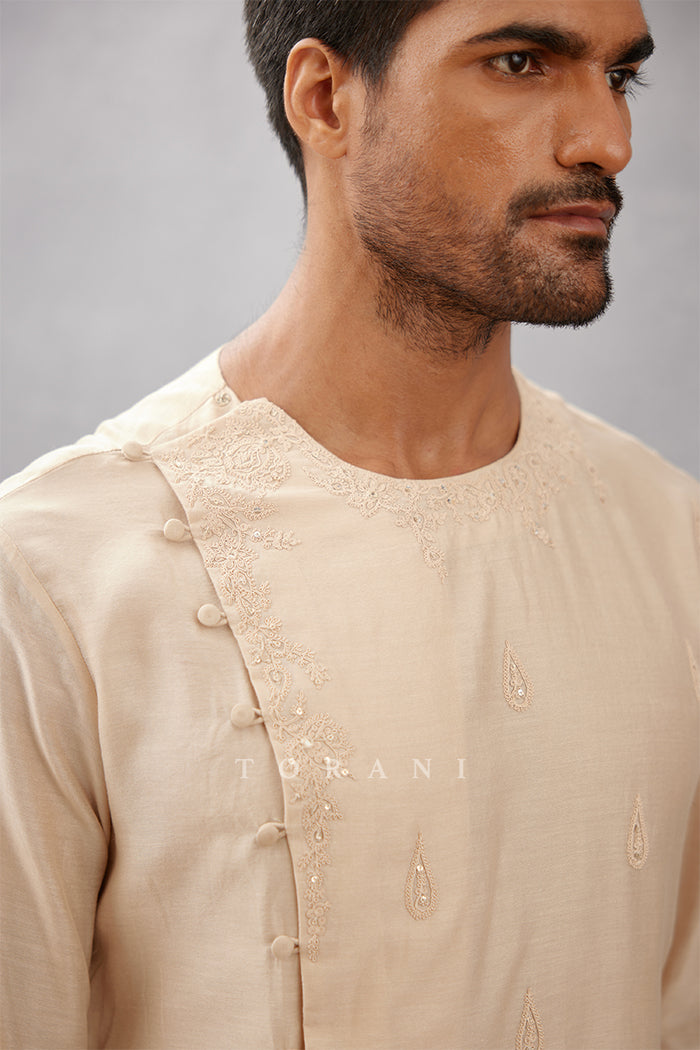 Kasturi Aadav Kurta Set