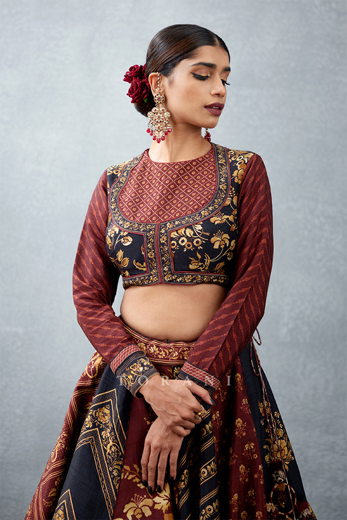 Gulnar Khurshid Lehenga Set