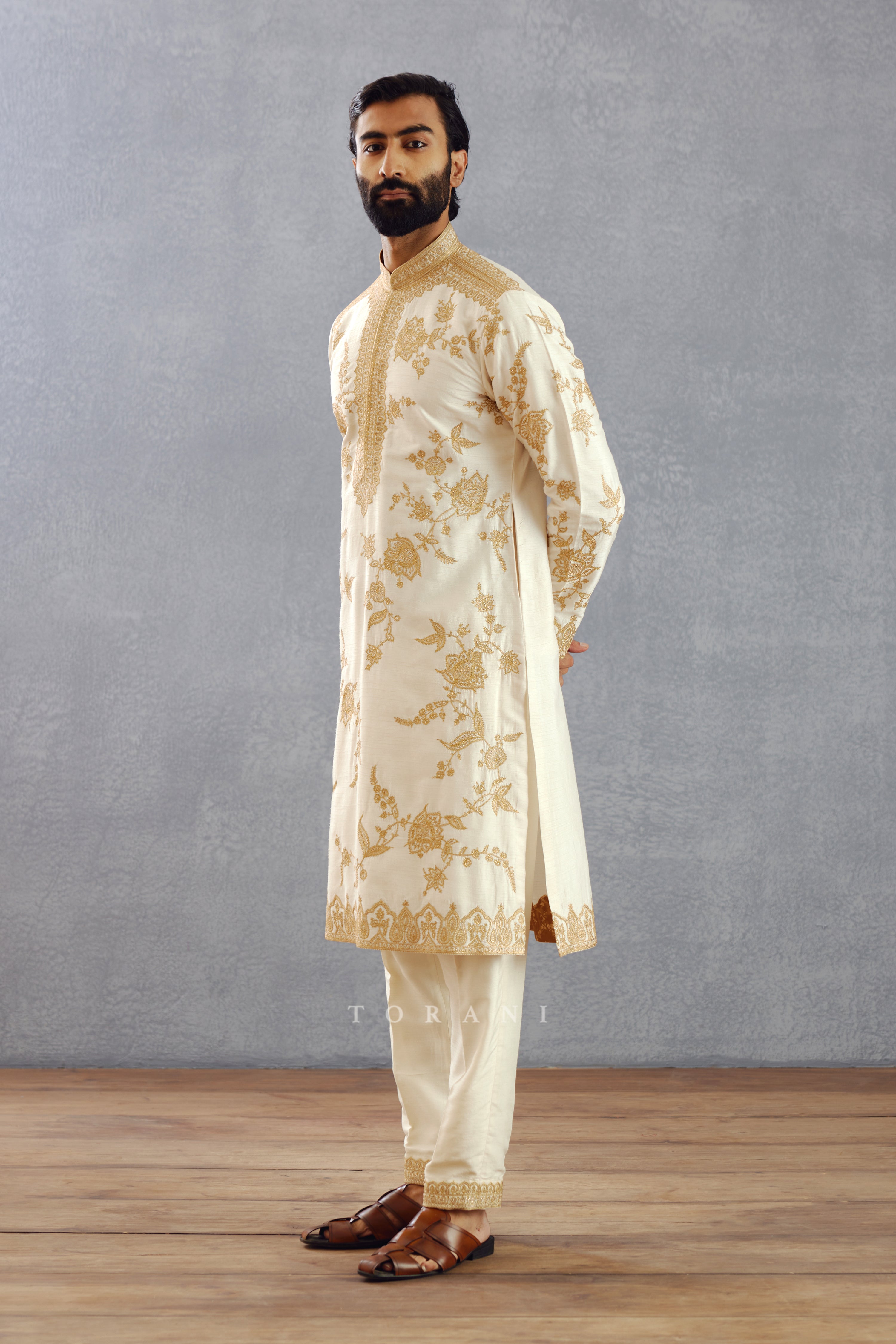 Mogra Pran Kurta Set