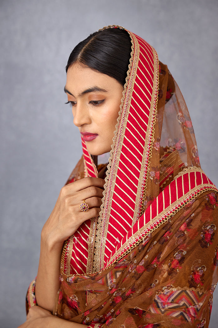 Aftaabi Barkha Odhni