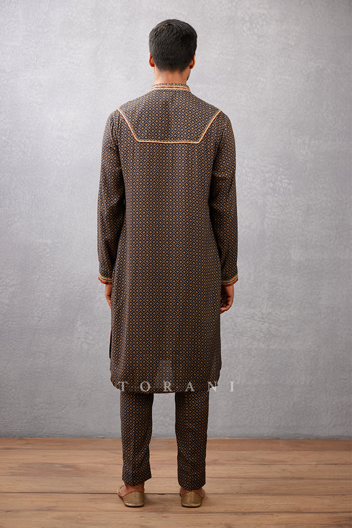 Gulghast Rehan Bandi Set