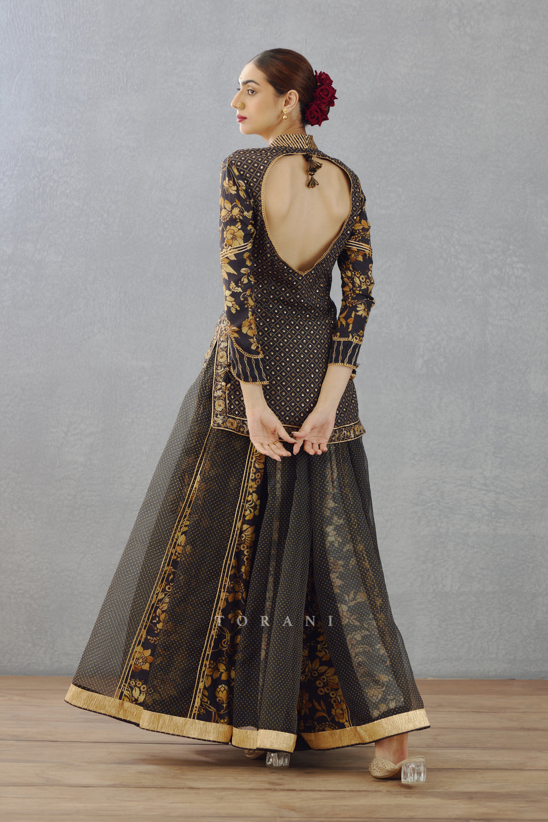 Gulghast Mehza Sharara Set