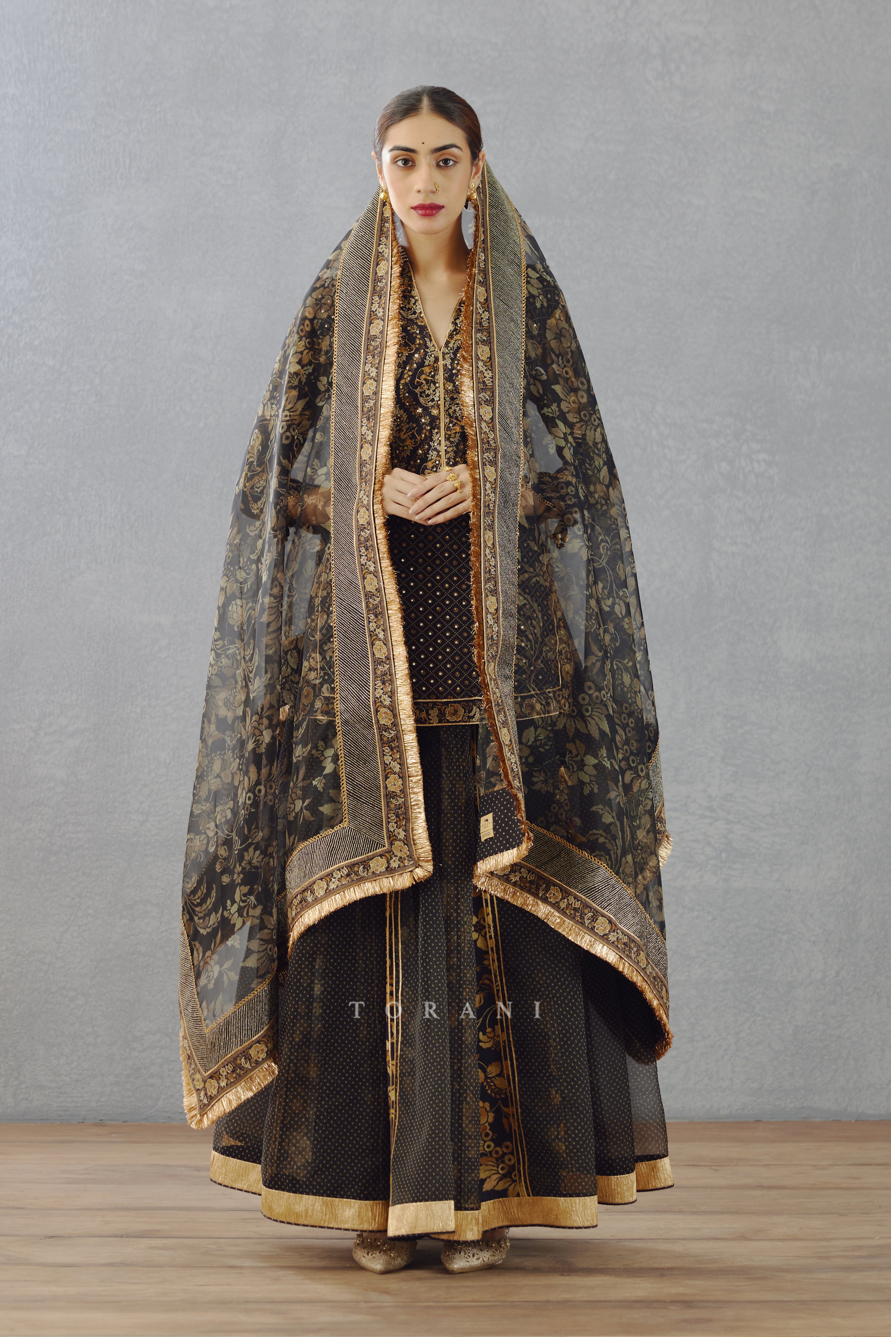 Gulghast Mehza Sharara Set