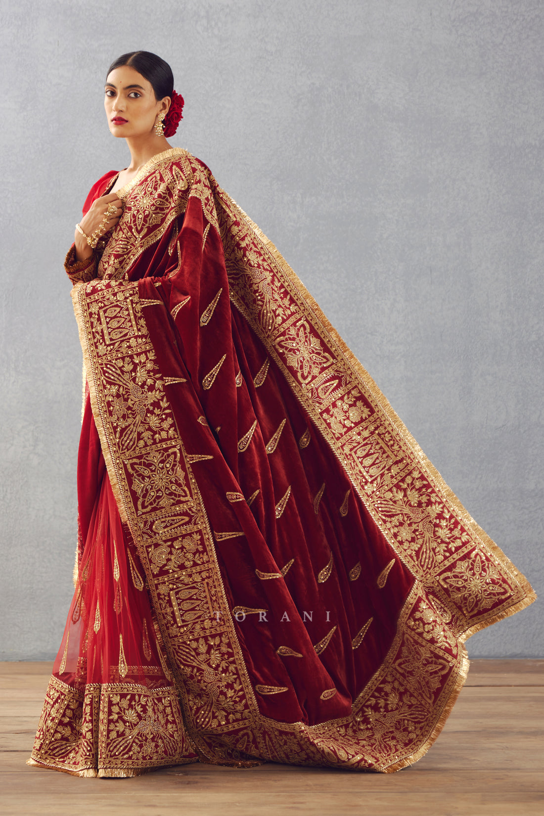 Sindoori Makhmal Amruta Saree