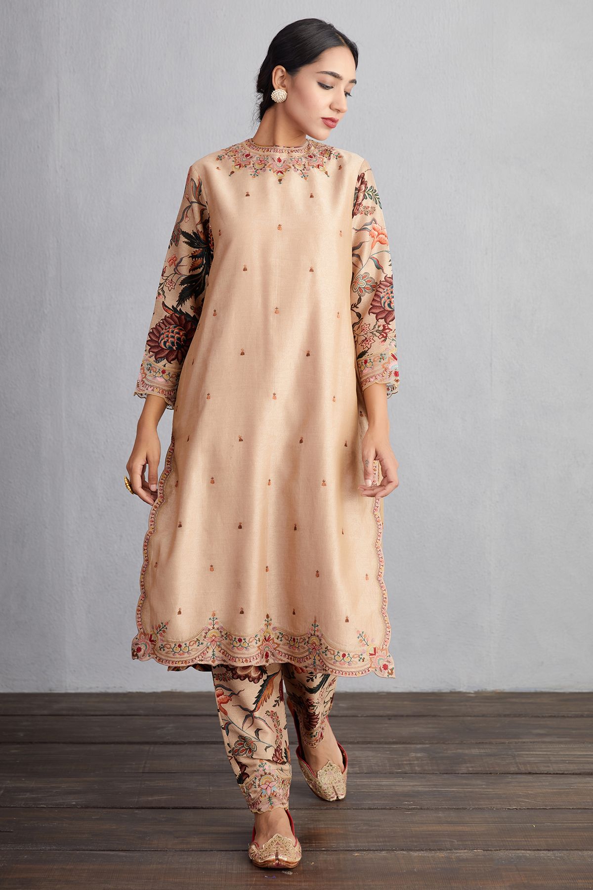 Chandan Urvi Kurta Set
