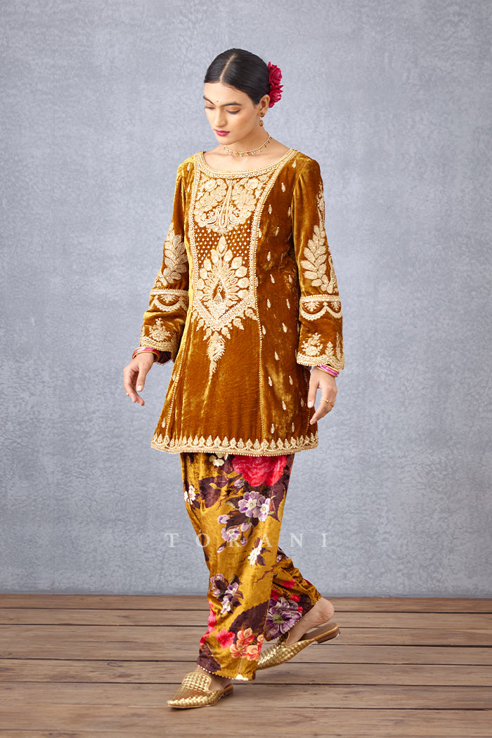 Ochre Yellow Heavy Hand Embroidered Short Phiran Kurta set