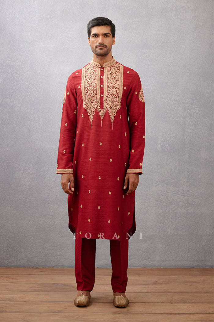 Gudhal Balochi Kurta Set