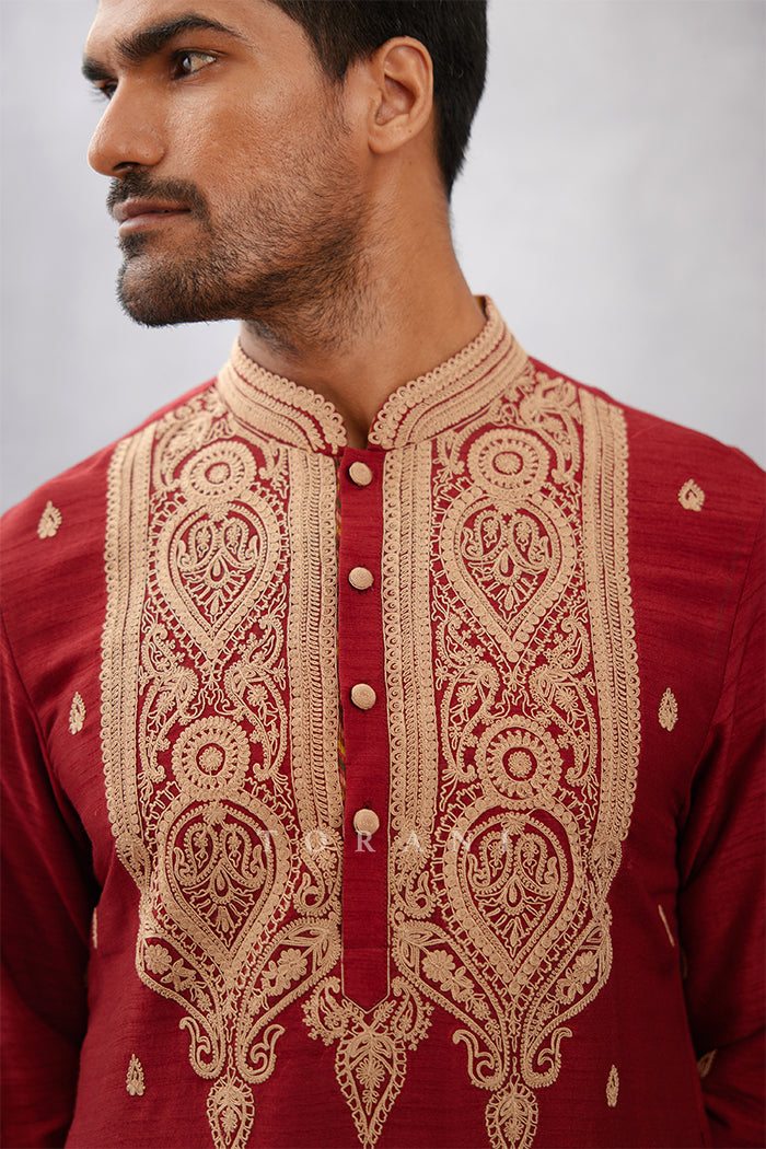 Gudhal Balochi Kurta Set