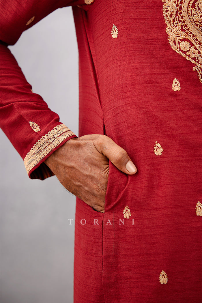 Gudhal Balochi Kurta Set