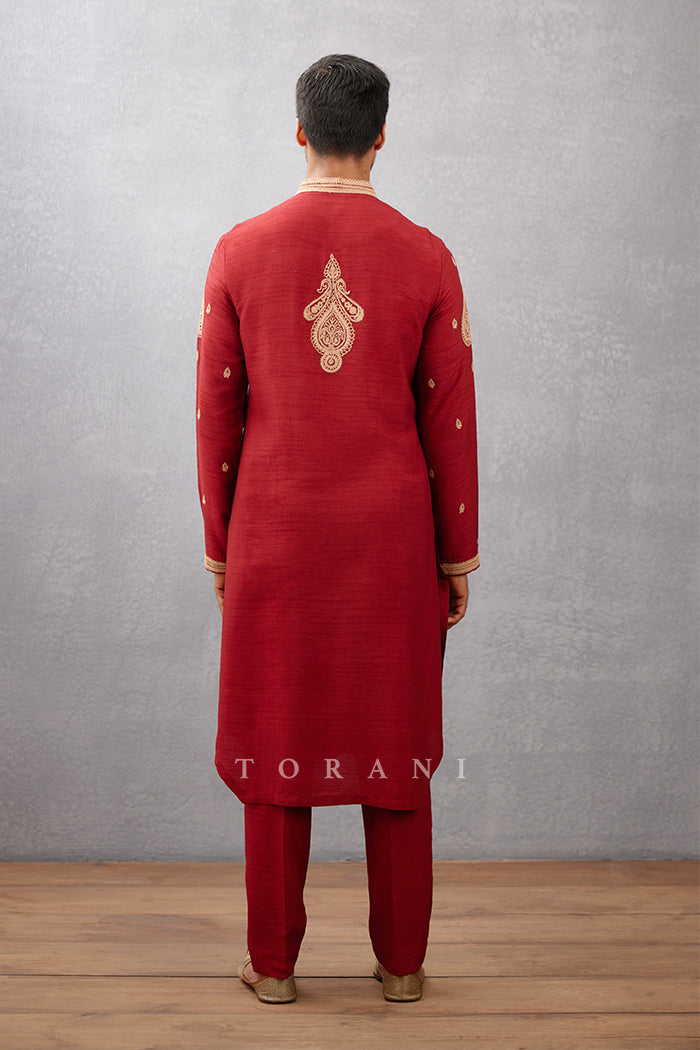 Gudhal Balochi Kurta Set