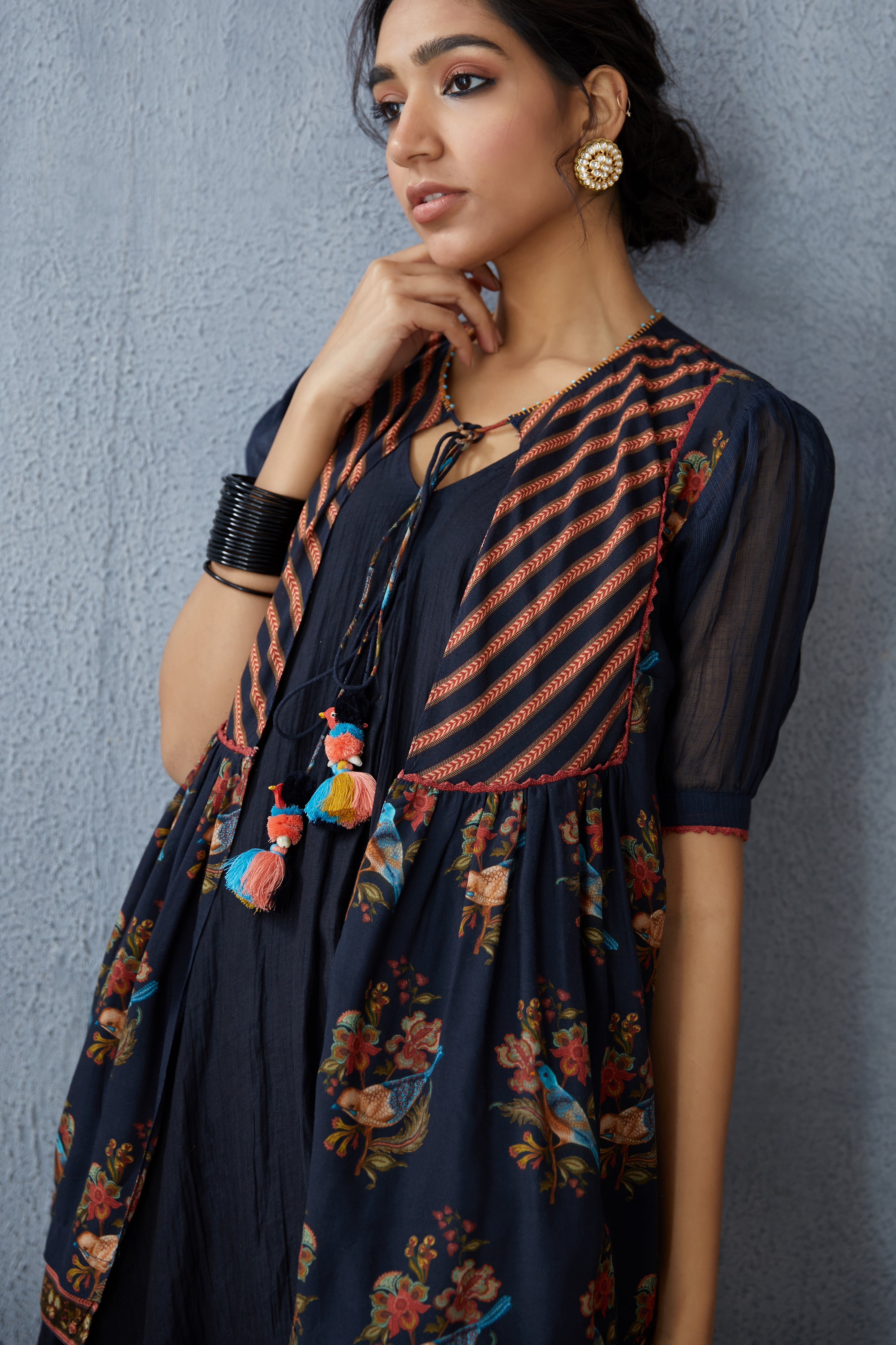 Nisha Chakor Boota Jacket Set