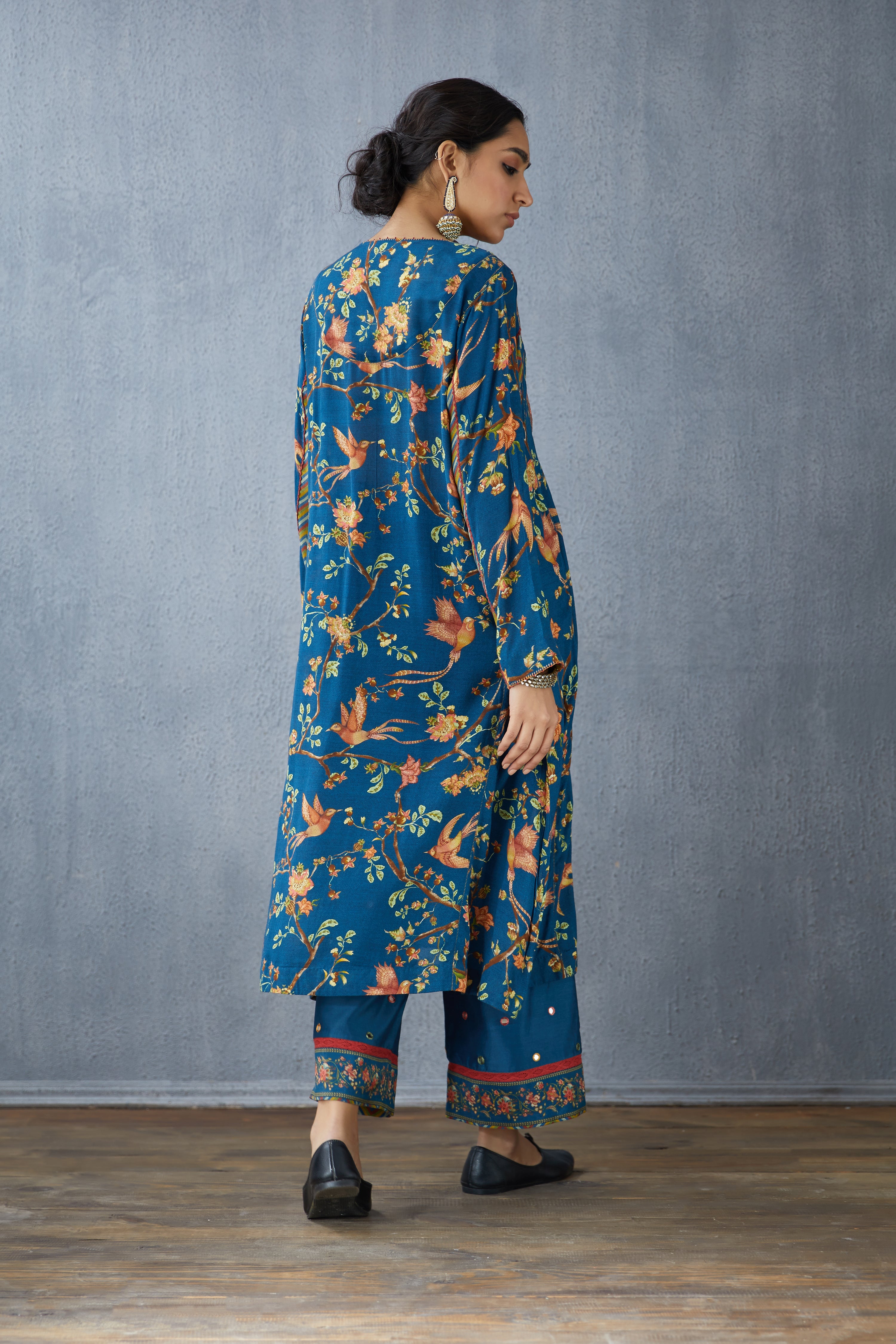 Neelam Tara Kurta Set