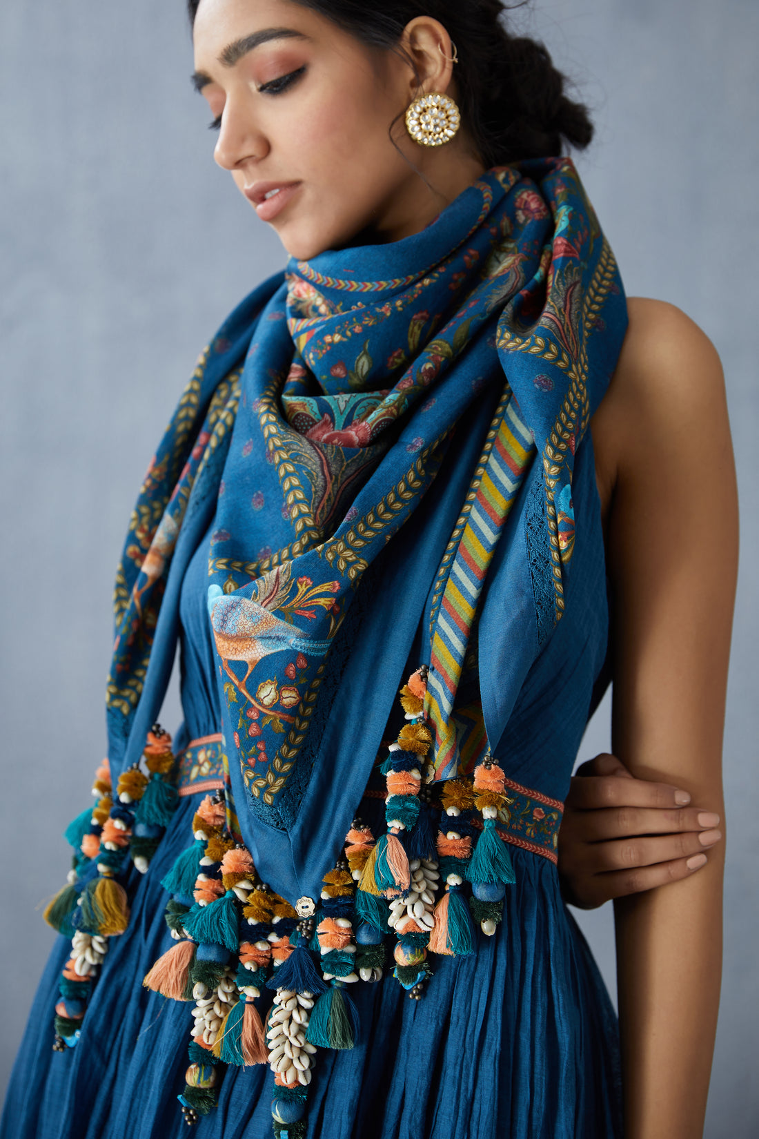 Neelam Chokor Boota Scarf