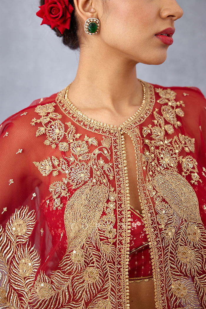 Sindoori Mastaani Cape