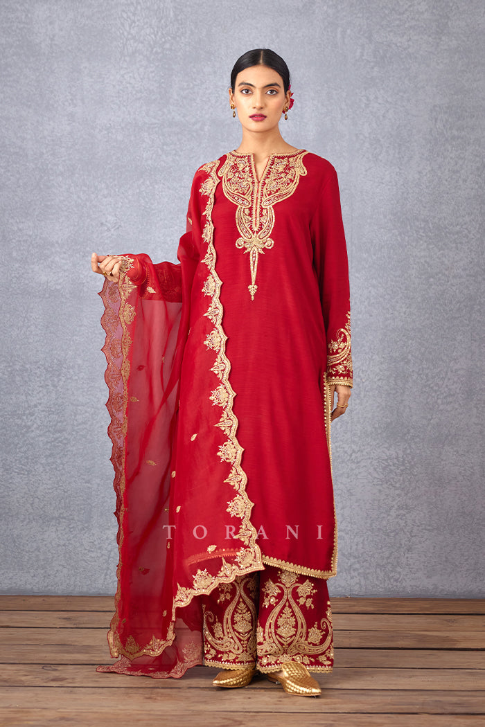 Sindoori Pushti Embroidered Kurta Set by Torani