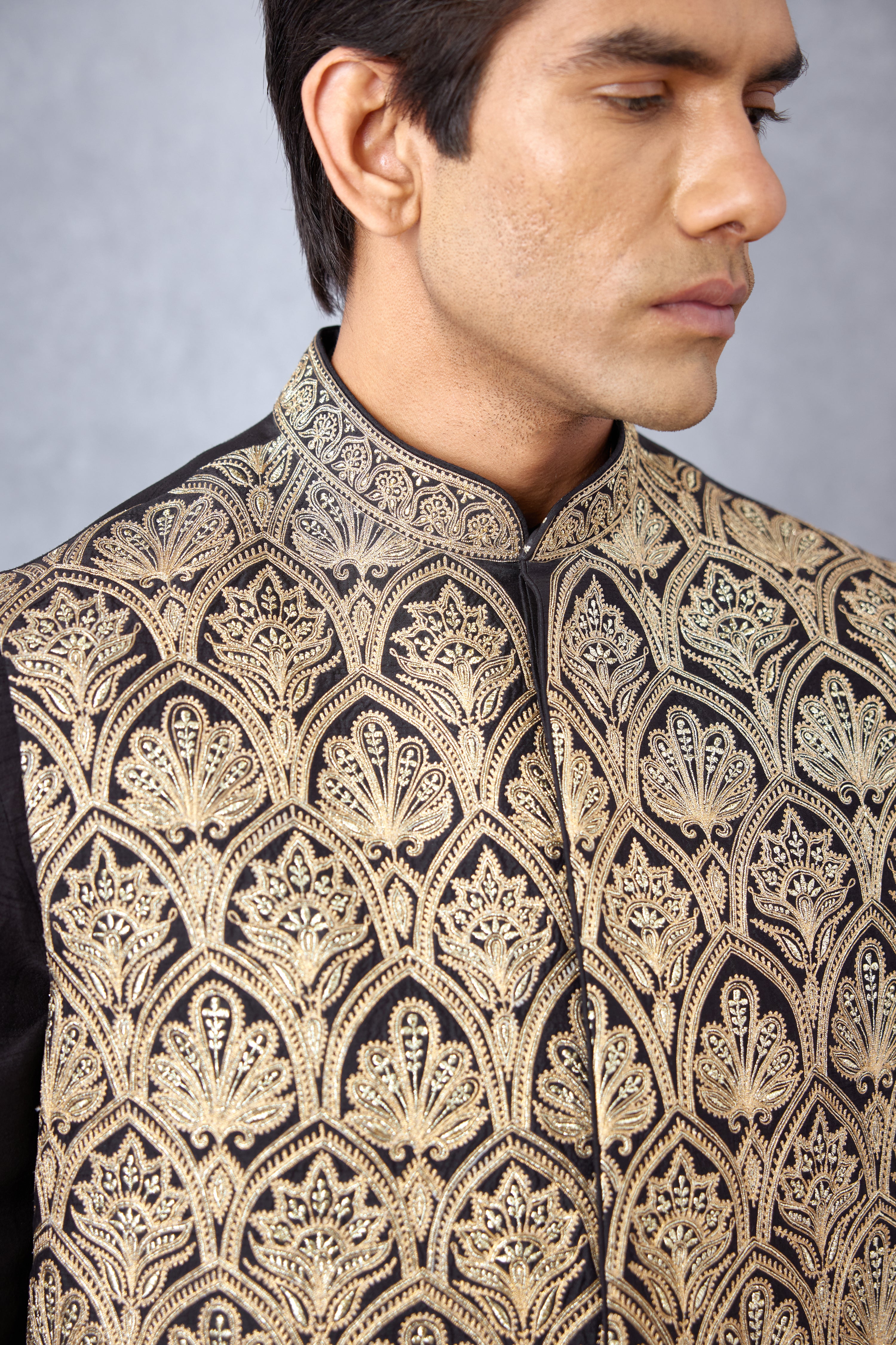 Gulghast Aarnik Bandi Set