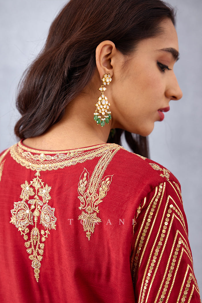 red kurta set with Hand Adda Work