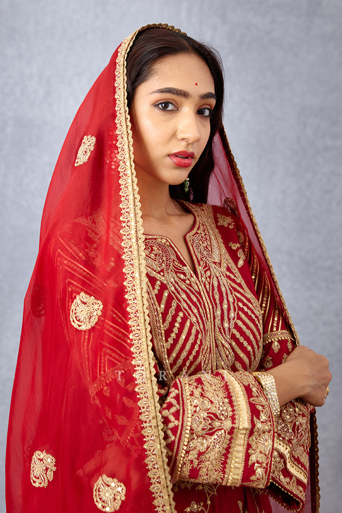 Sindoori Kanak Odhni