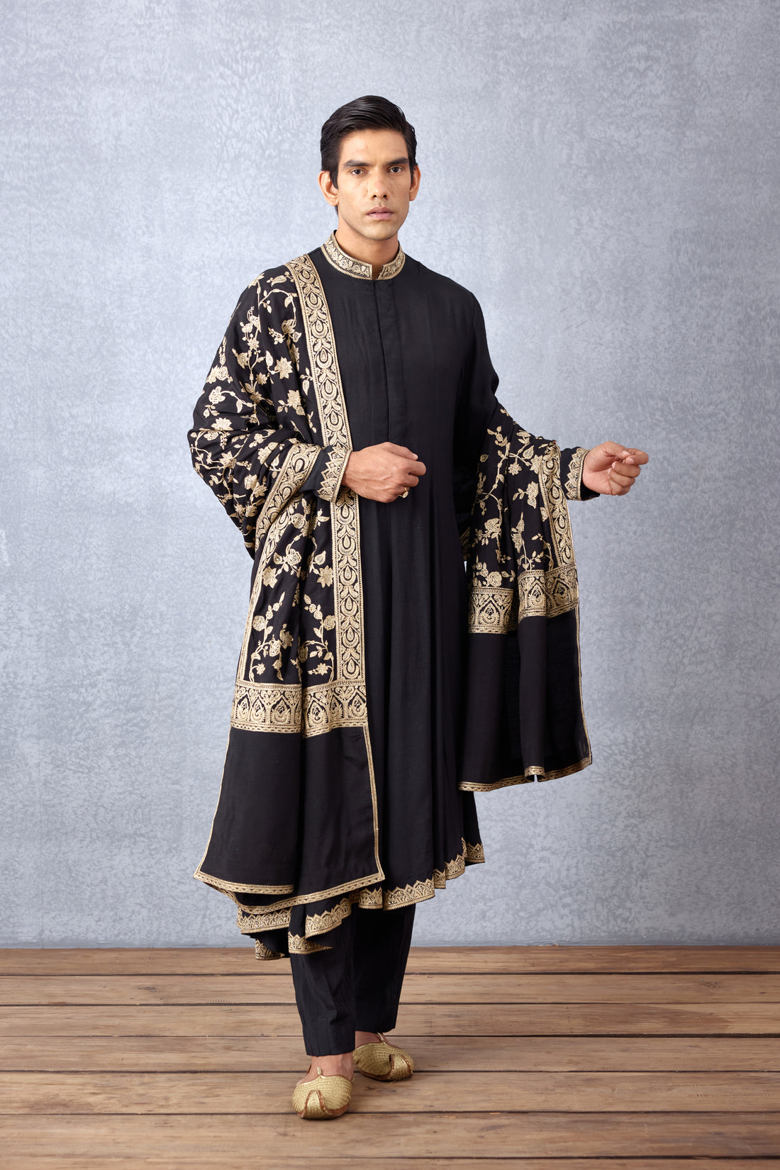 Gulghast Ameen Kurta Set
