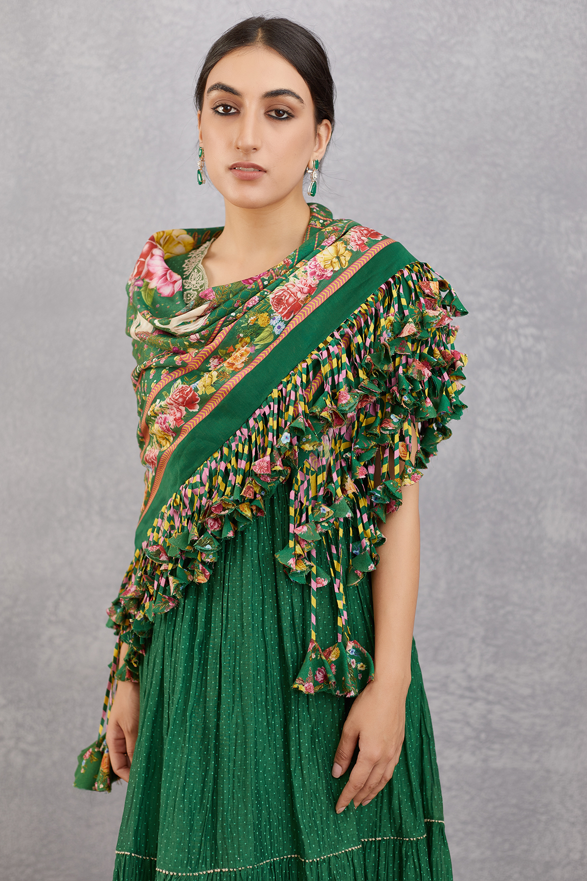 Panna Roshey Latkan Scarf