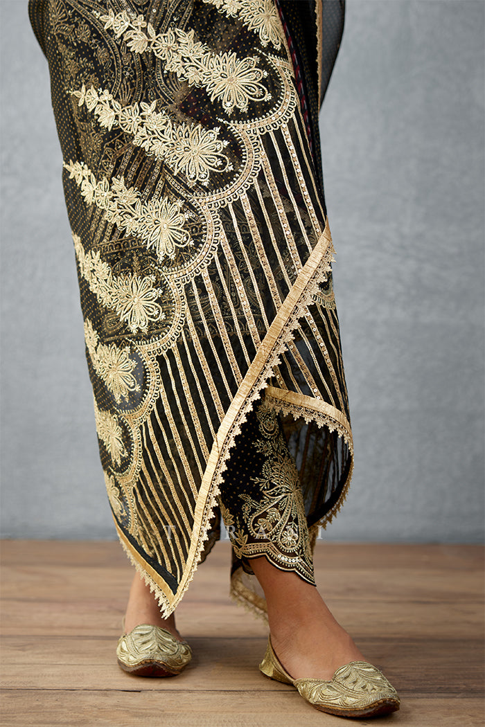 Gulghast Zarin Kurta Set