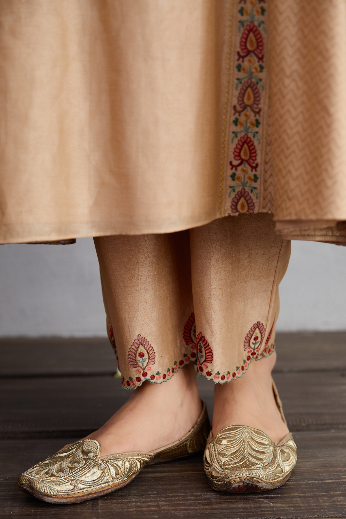 Chandan Sufiya Kurta Set