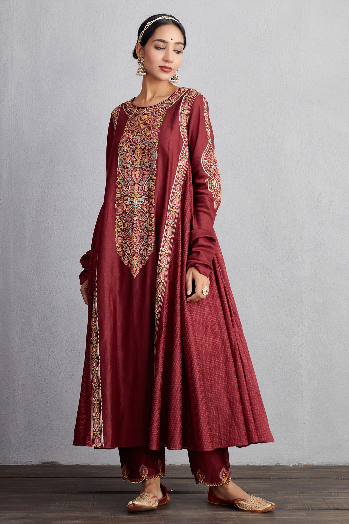 Sanobar Sufiya Kurta Set