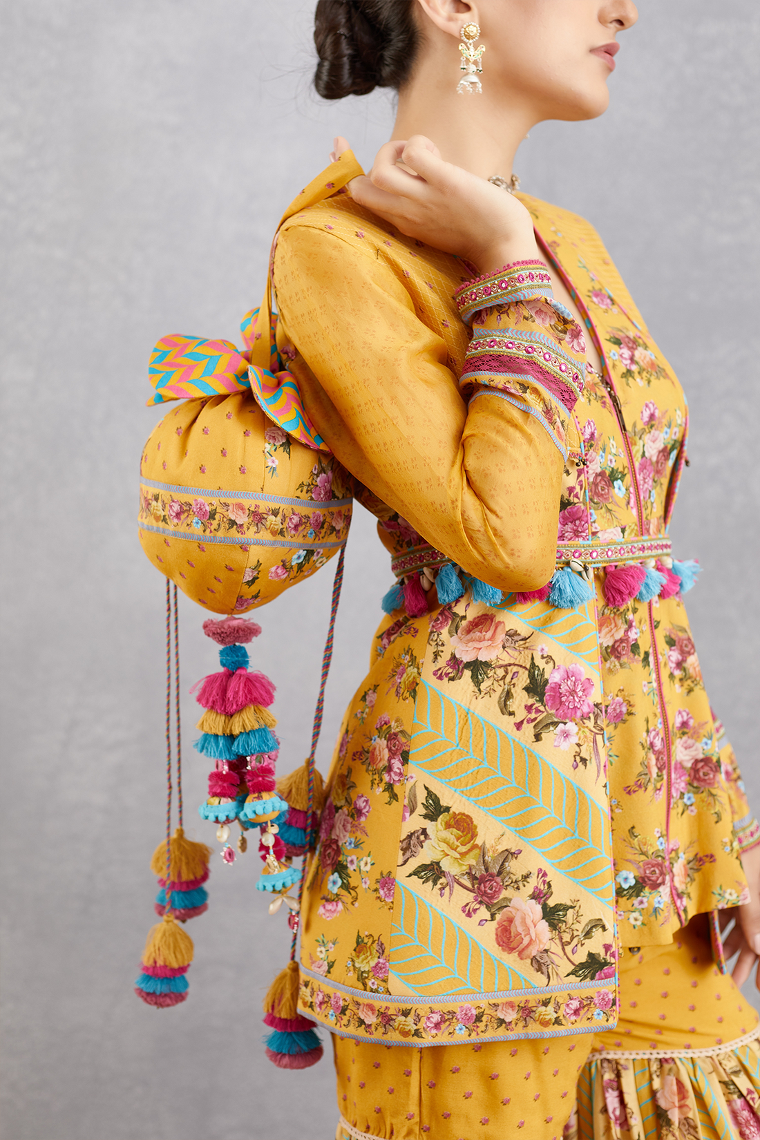 Sunehra Iqra Potli