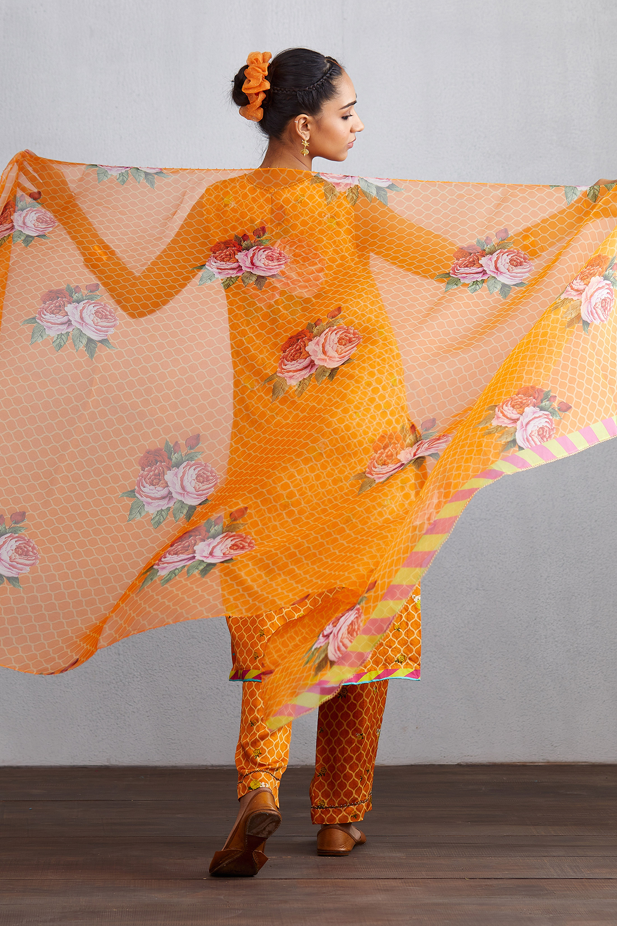 Santree Ikjot Kurta Set