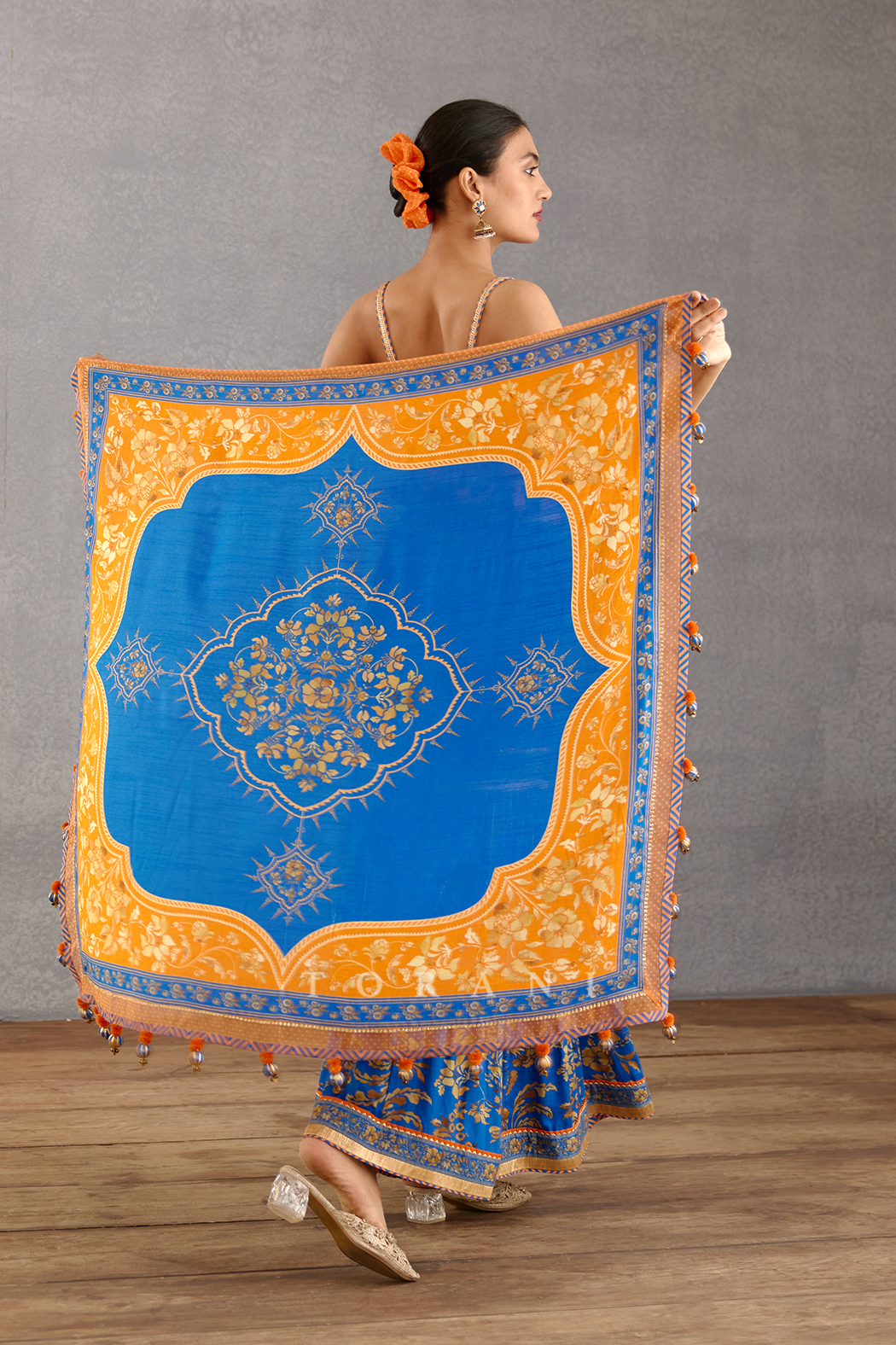 Rang Shyam Chokor Scarf