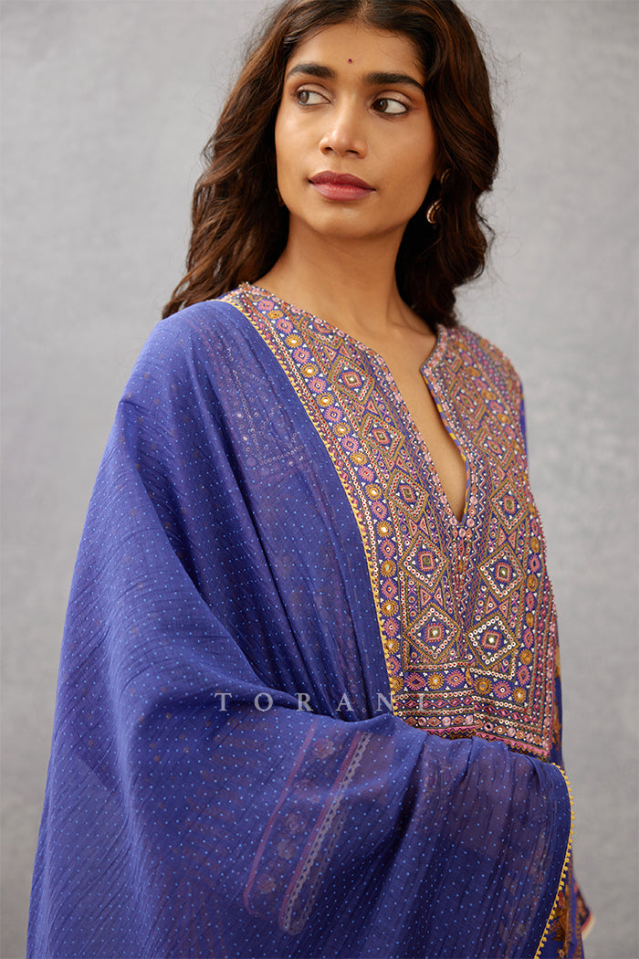 Jamuni Bushra Odhni