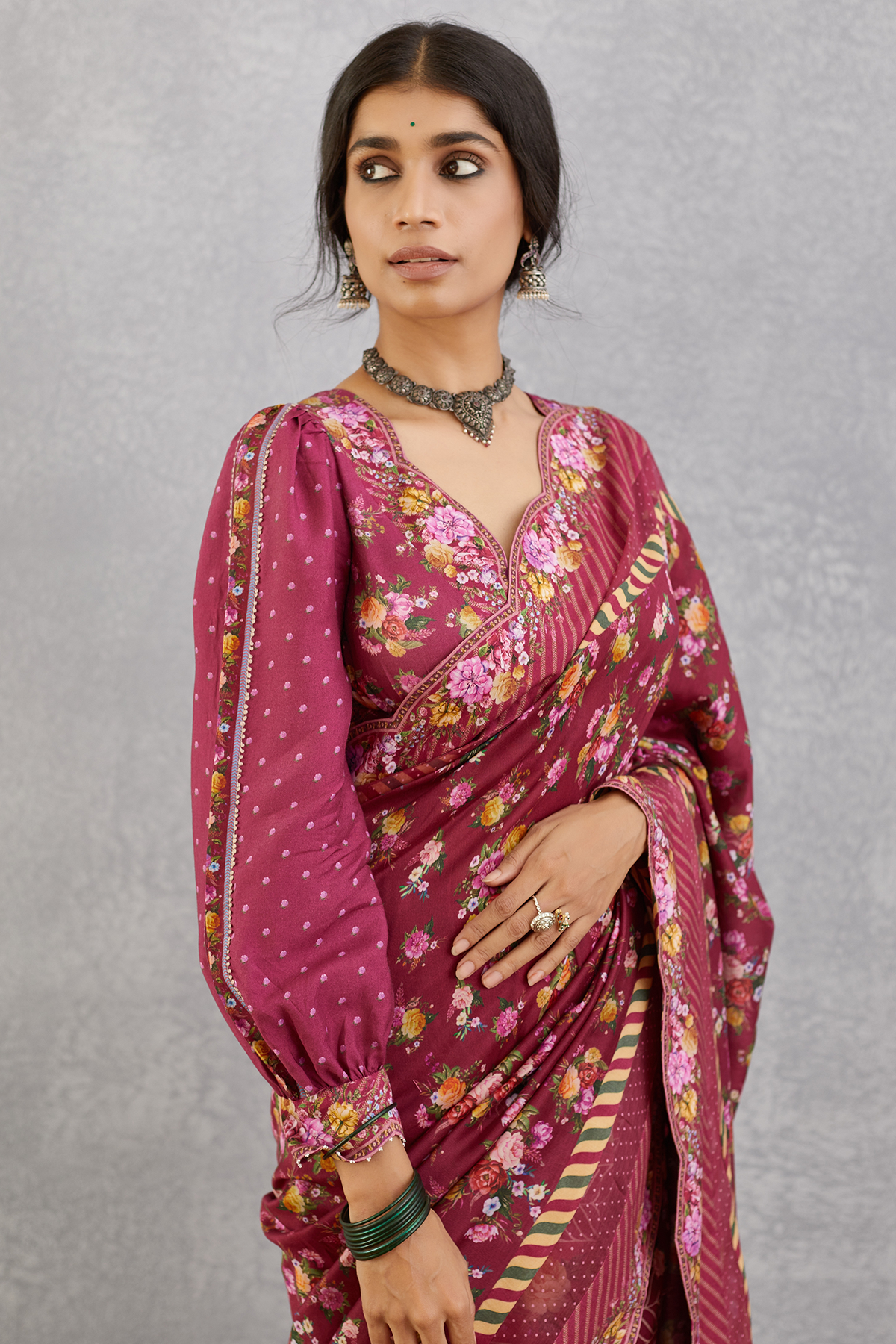 Manika Tahira Saree