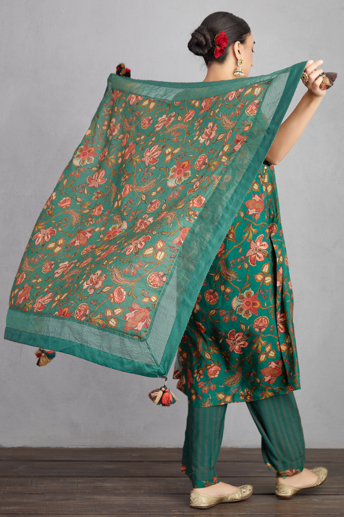 Sheesham Aafiya Kurta Set