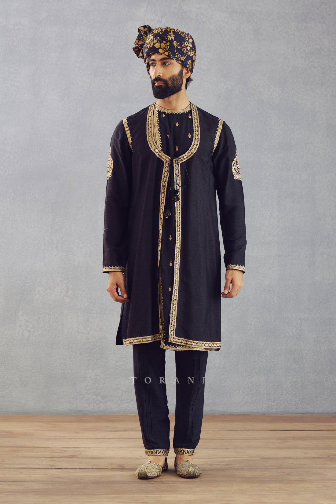 Gulghast Naaz Kurta Set