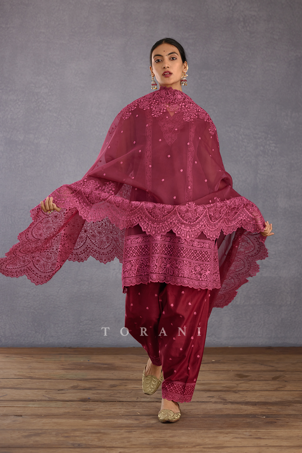 Rang Rani Sloka Odhni