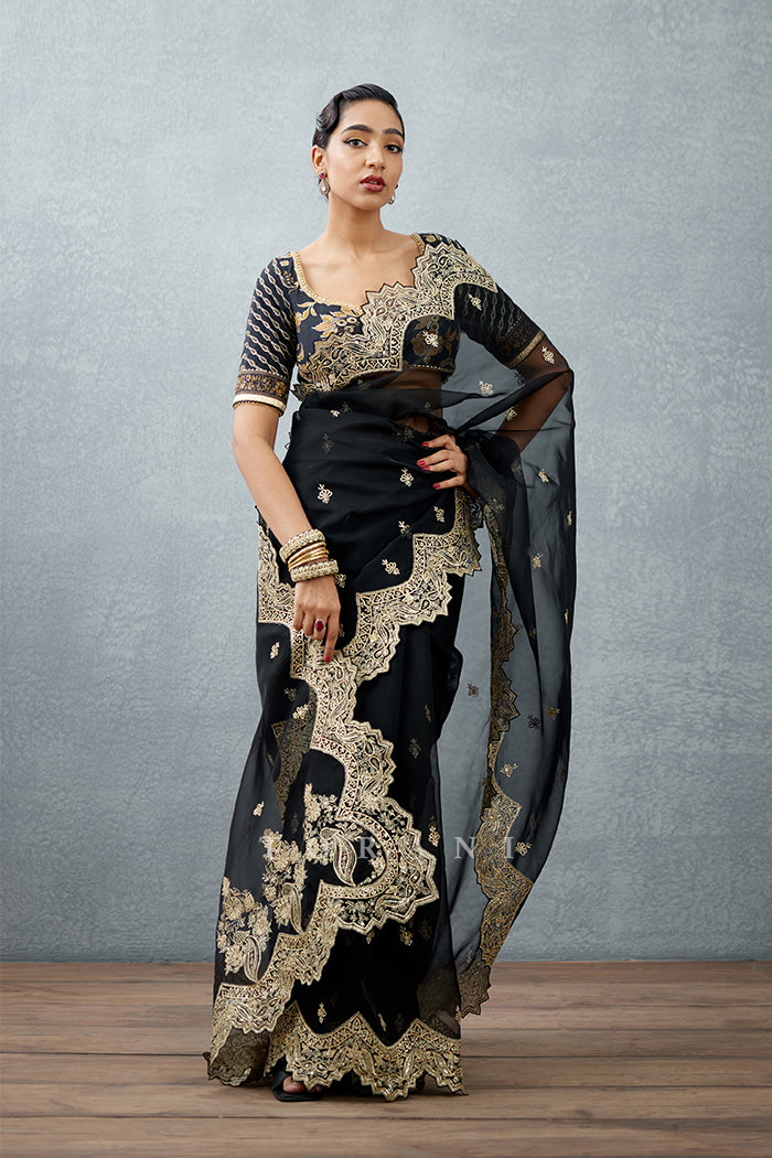 Gulghast Huma Saree