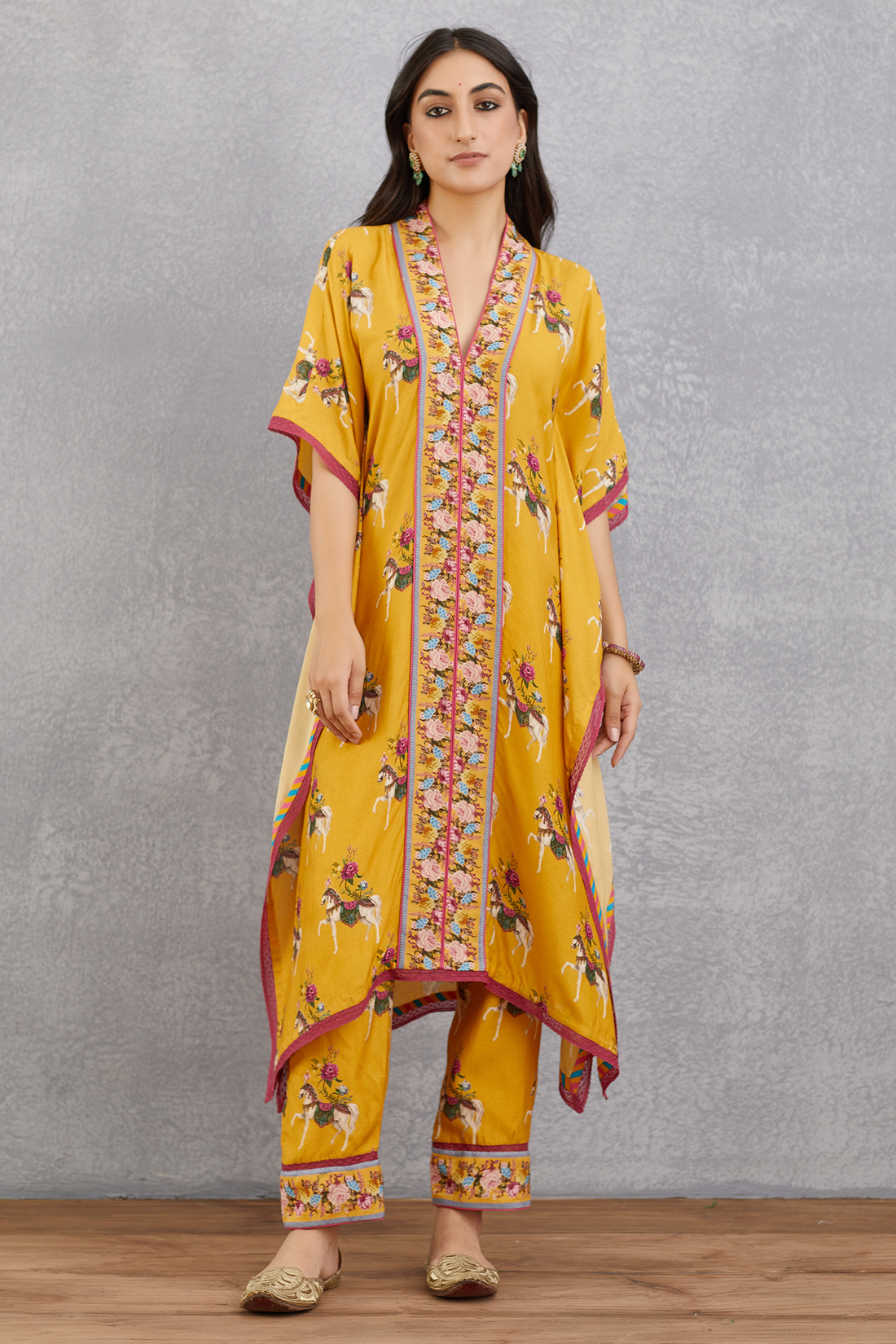 Sunehra Aqsa Kaftan Set