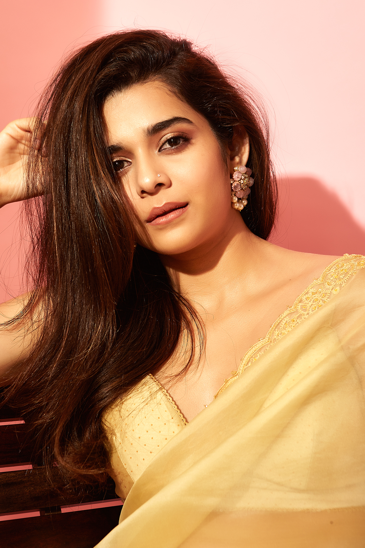 Mithila Palkar in Sunhera Organza Aadira Saree