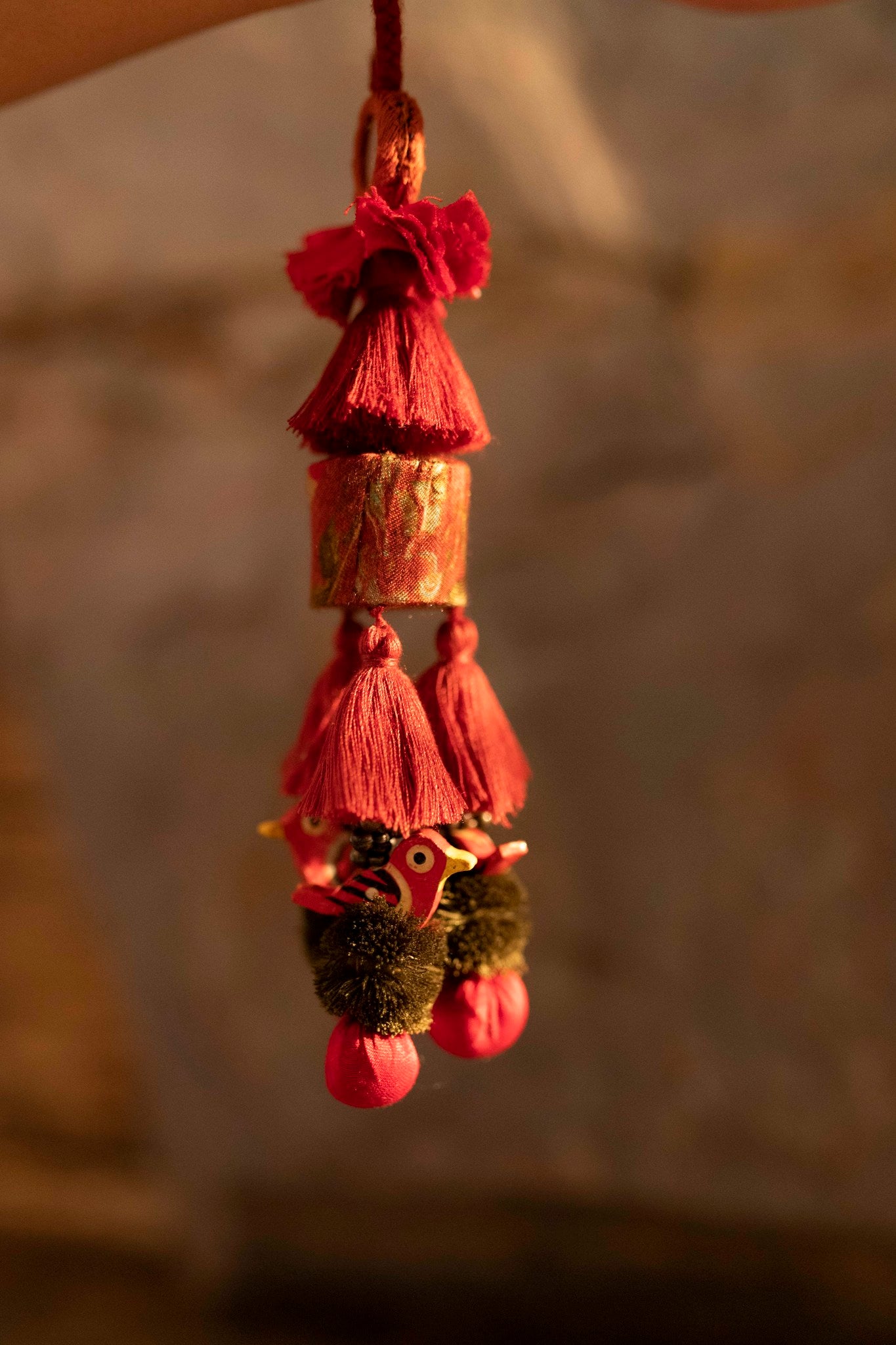 Bhura Damru Latkan Sutra