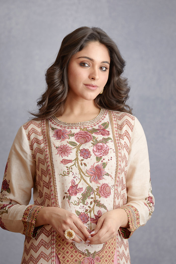 Kasturi Abhidah Kurta Set