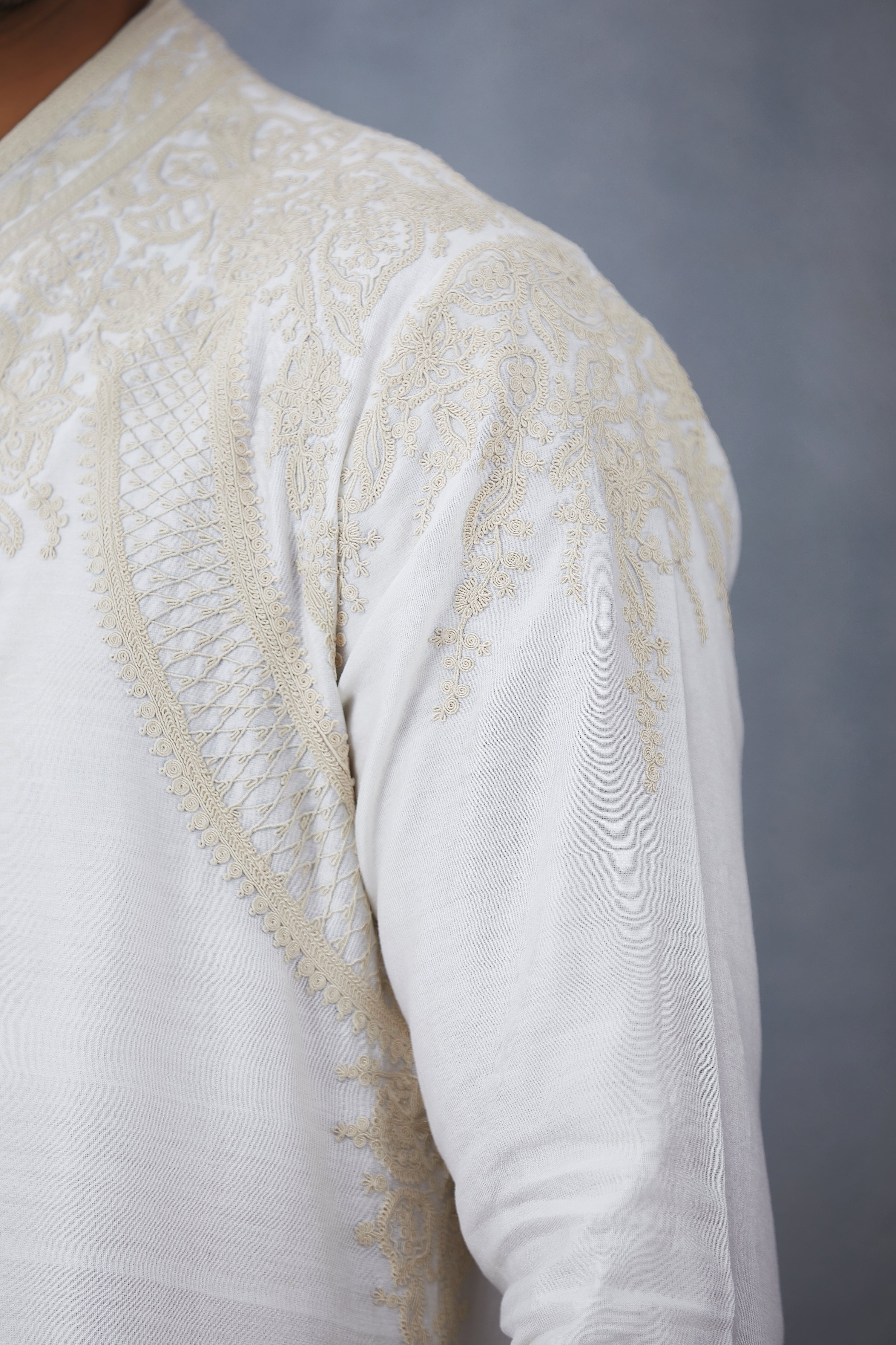 Swetah Aazim Dhoti Set