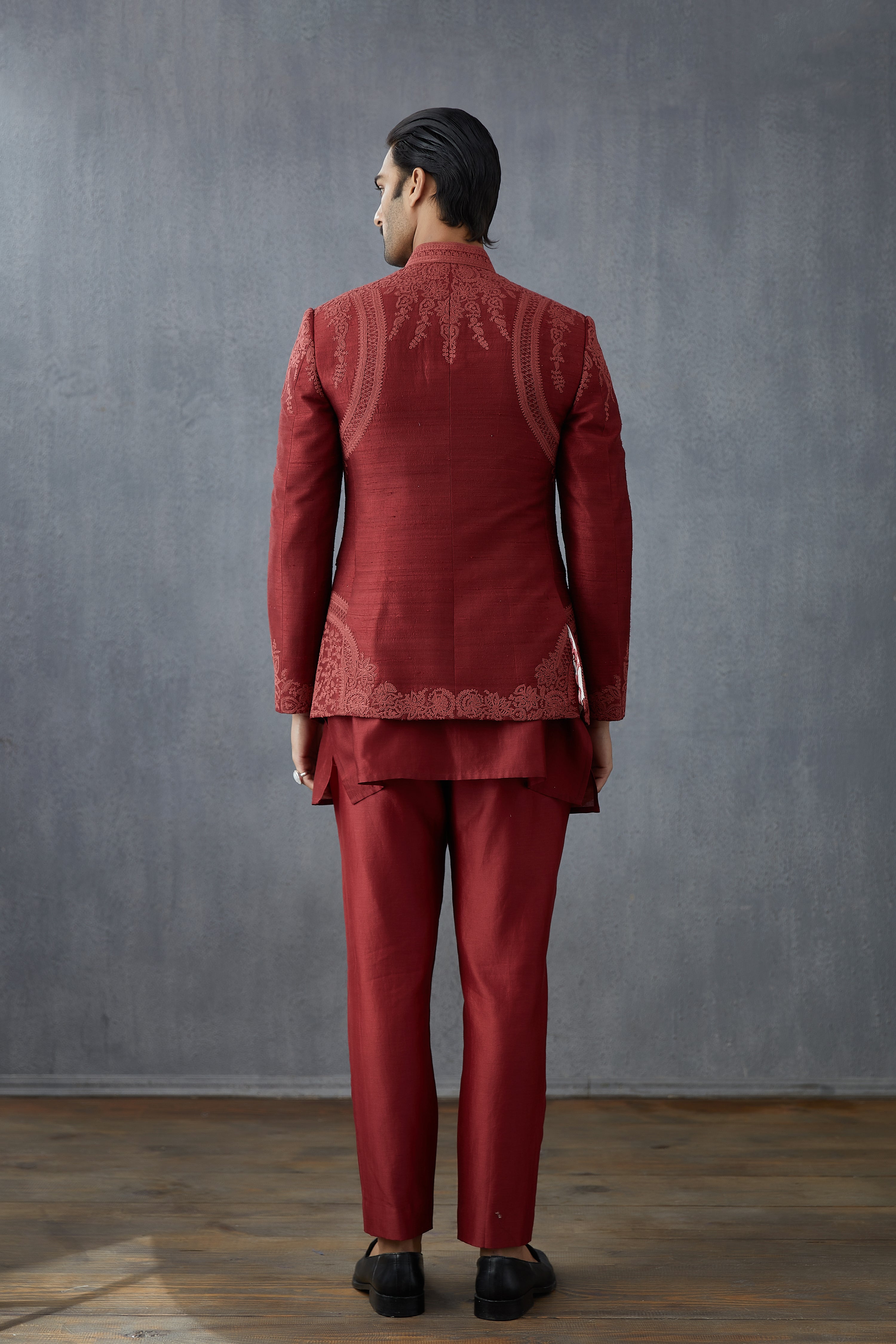 Embroidered Handwoven Chanderi Bandi jacket back view