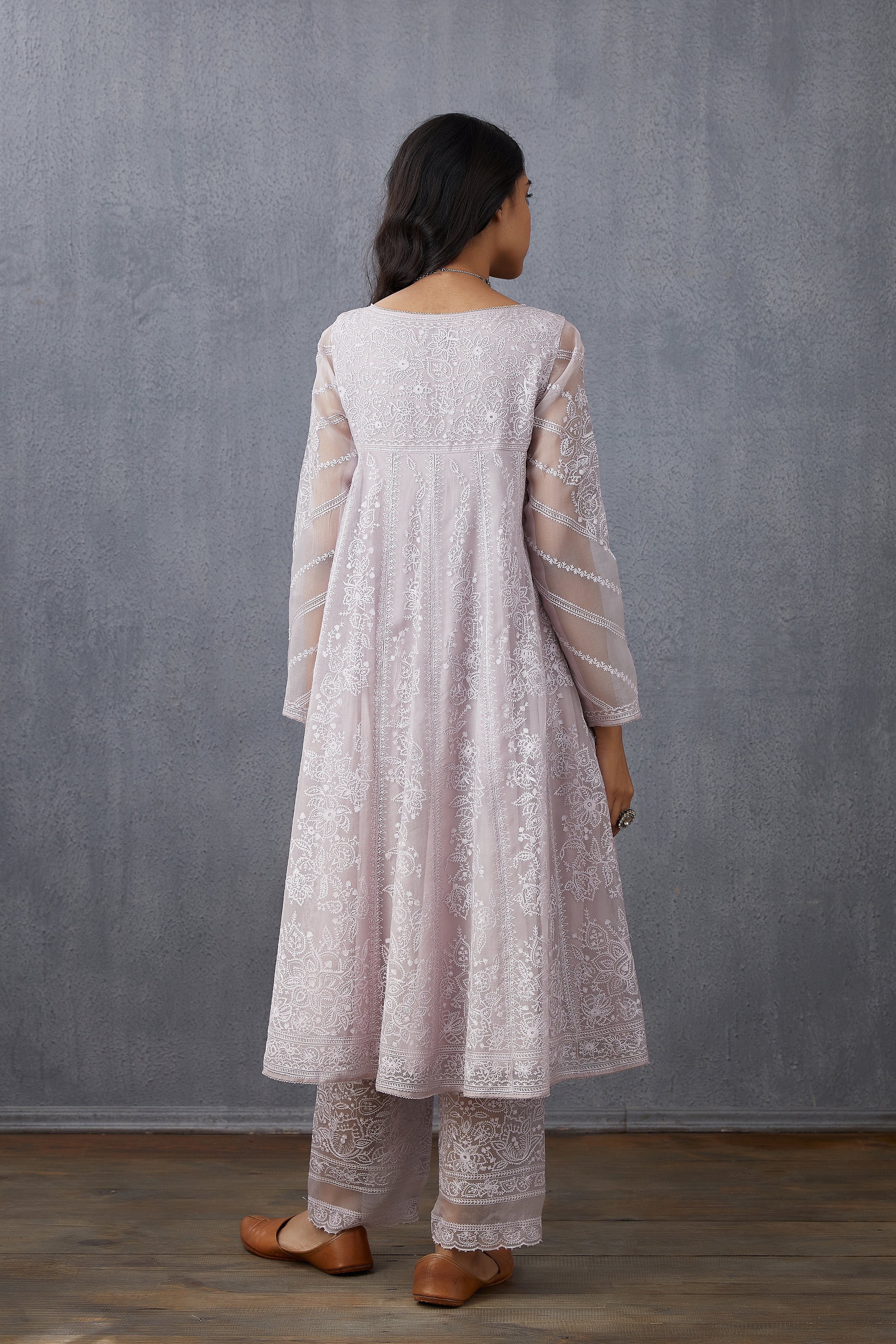 Bakaayan Kalidaar Paavni Kurta Set