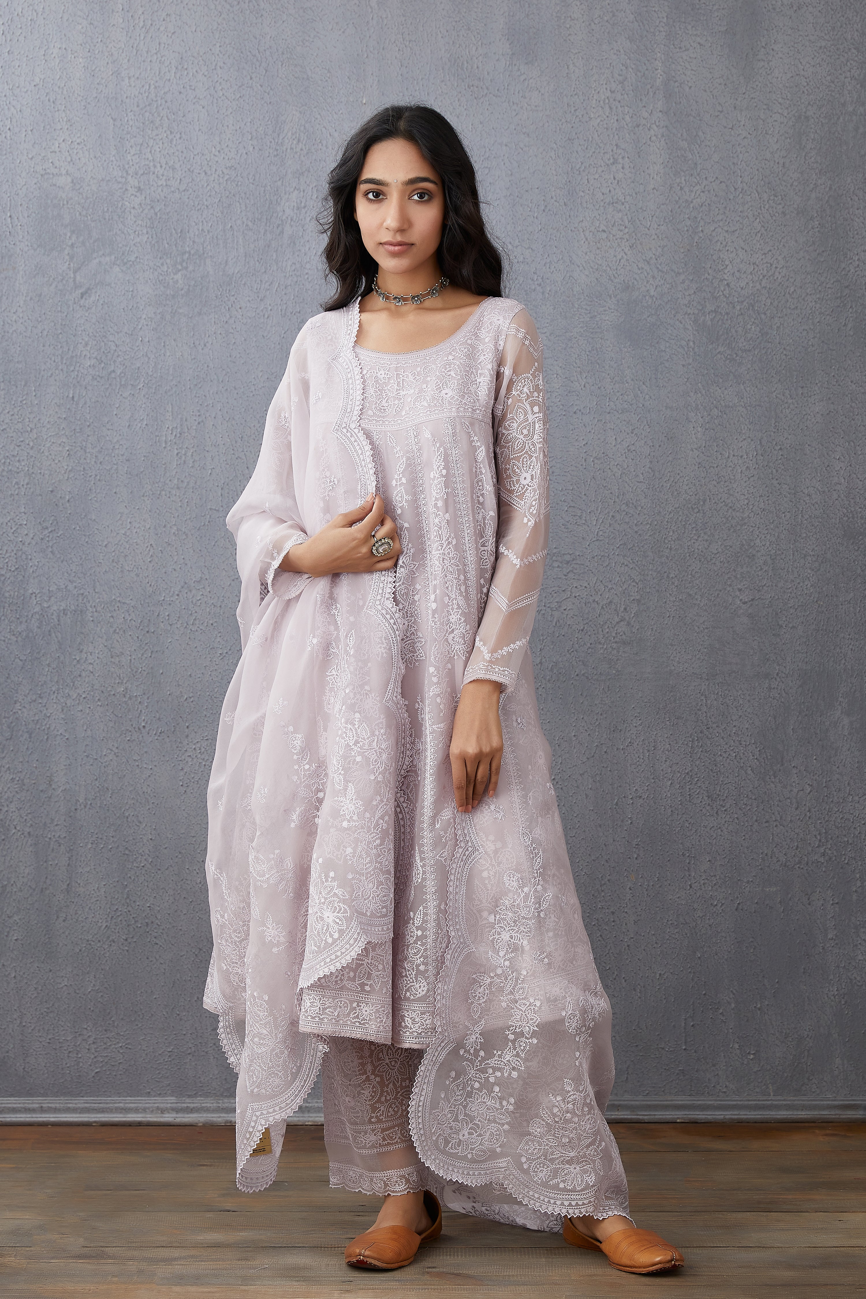 Bakaayan Kalidaar Paavni Kurta Set