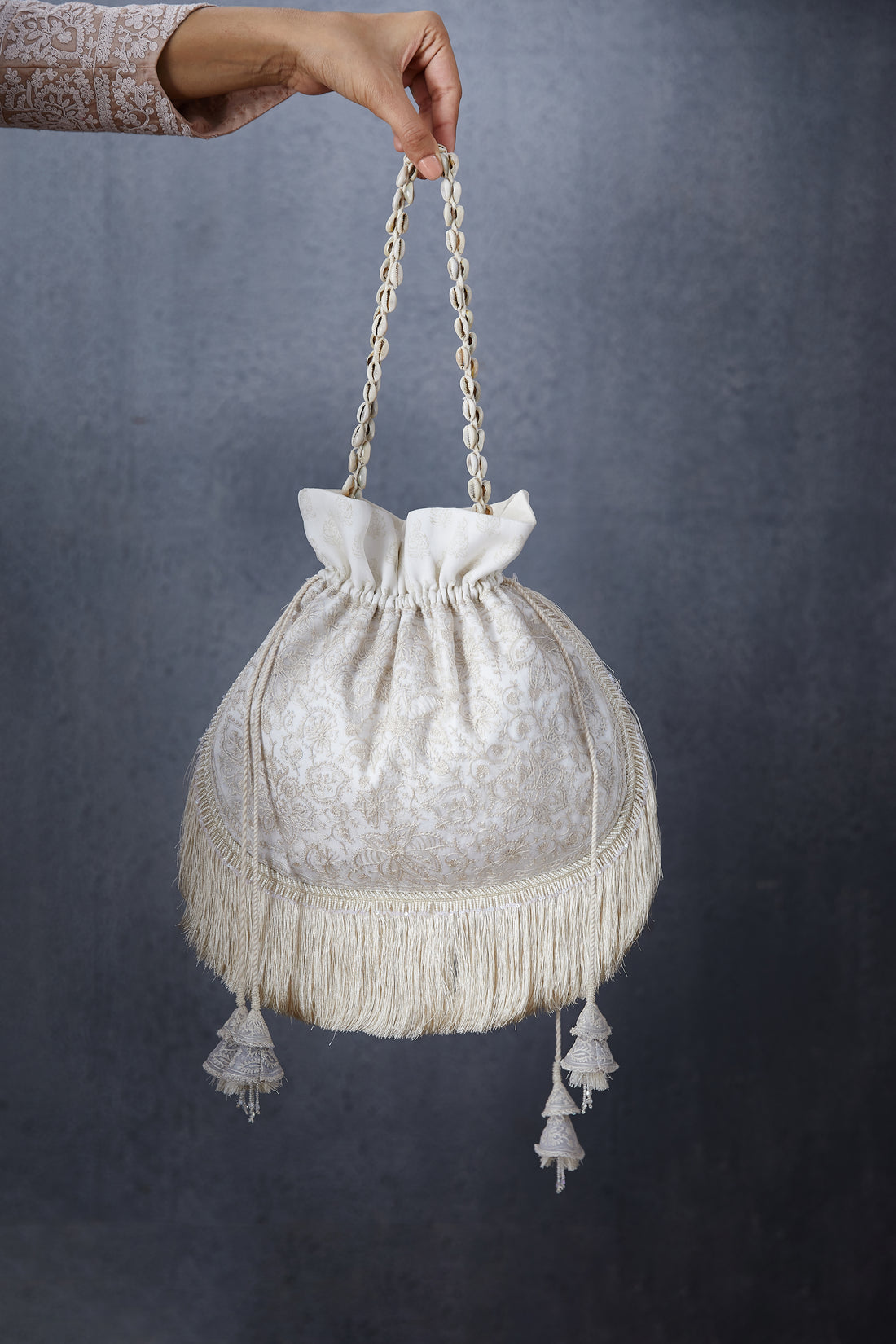 Swetah Nilofer Potli