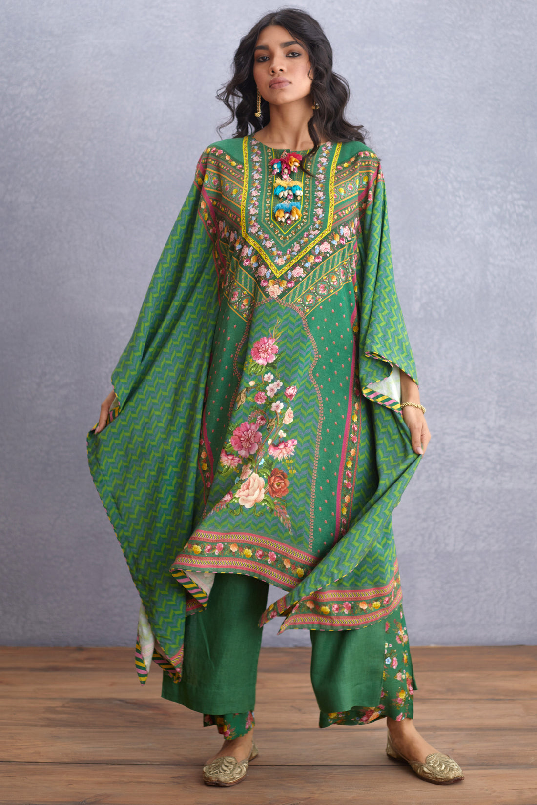 Panna Nazreen Kaftan Set