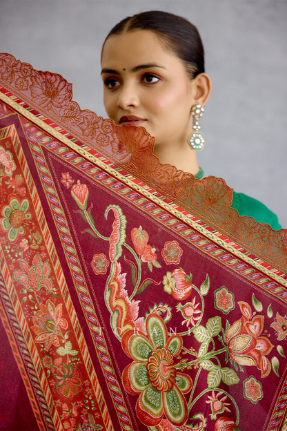 Laalima Ayaana Scarf