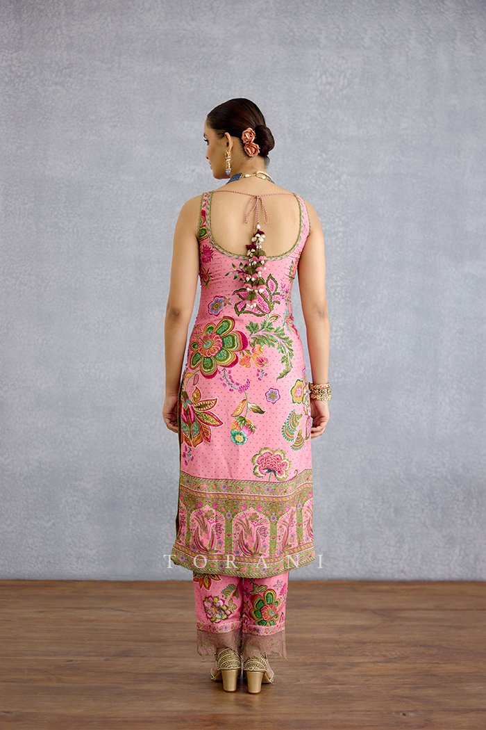 Pankaja Anvita Kurta Set