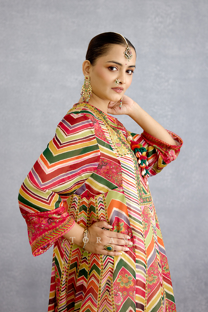 Chitrangi Asthika Kurta Set